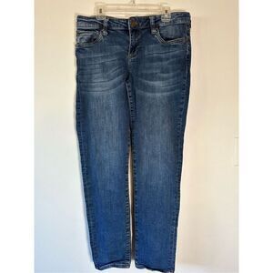 Kut from the Kloth women’s Katy boyfriend jeans size 6.  #2-0039